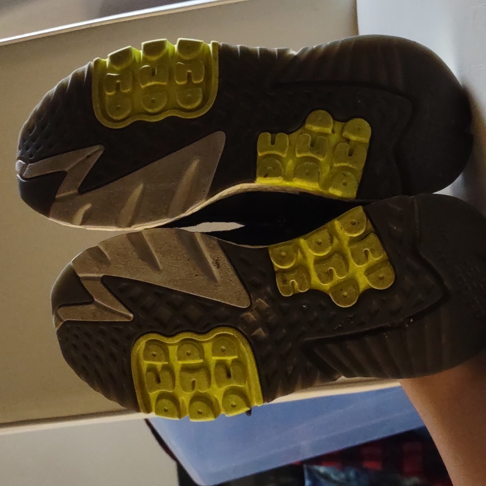 Adidas - Picture 4 of 4